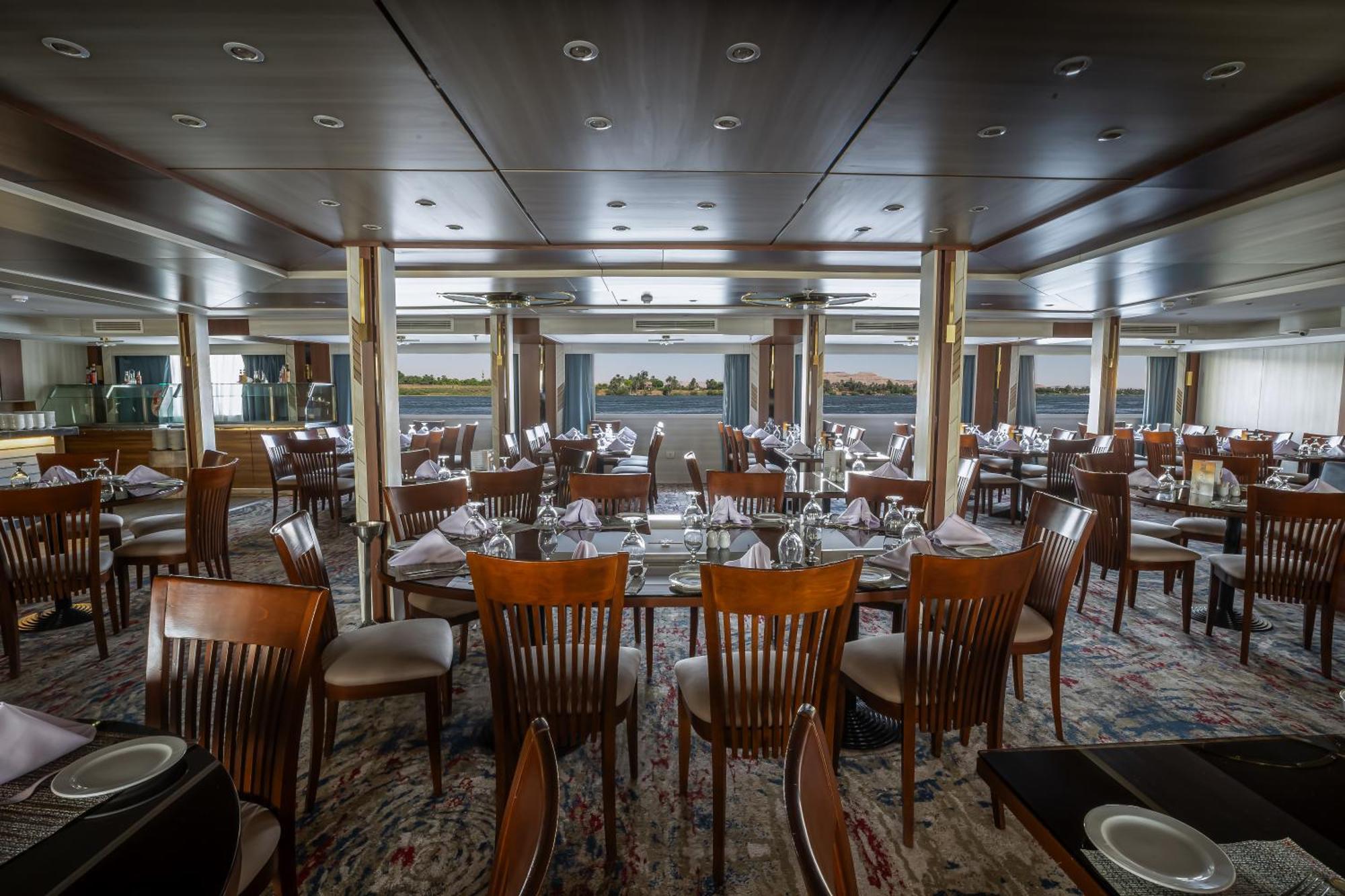 Renaissance Nile Cruise - Every Saturday From Luxor To Aswan For 4 Nights , And Every Wednesday From Aswan To Luxor For 3 Nights Luaran gambar